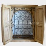 Fenetre orientale bois fer forge marocain 2 volets majorelle 80 x 60